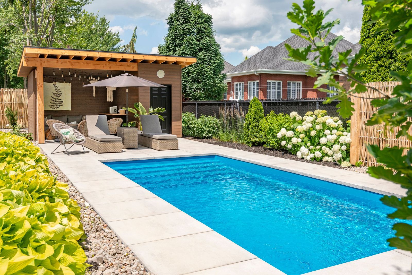 Poolhouse et cabanon